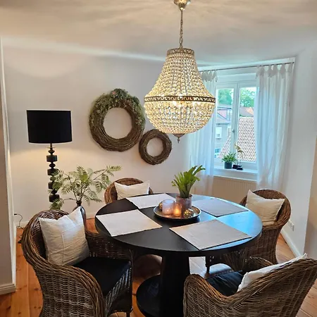 Ferienwohnung Siebter Himmel Rosendomizil Malchow  Exterior foto
