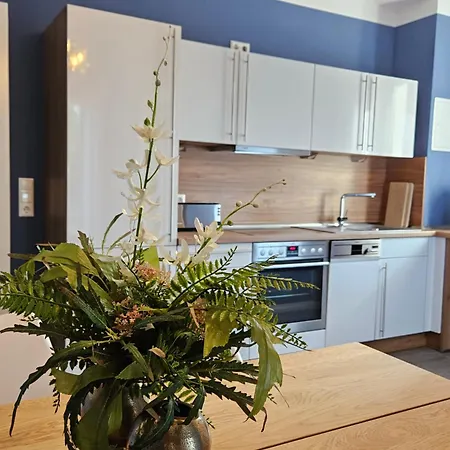 Ferienwohnung Siebter Himmel Rosendomizil Malchow  Exterior foto